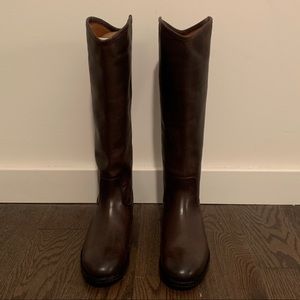Brand new, never worn Frye Melissa Button 2 Boot